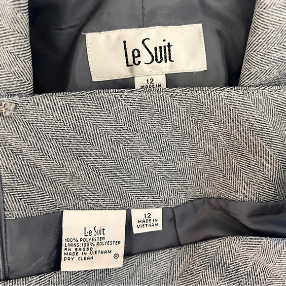 LE SUIT 2PC Light Gray  Polyester Lined Notch Collar Career Skirt Suit Size Ser - Picture 9 of 10